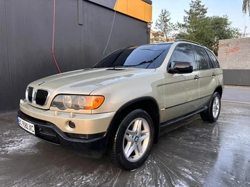 Авто BMW X5 2001 № 8920380