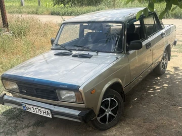 Авто ВАЗ 2105 1995 № 8920406