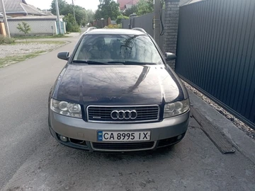 Авто Audi A4 2002 № 8920409
