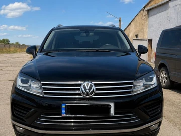 Авто Volkswagen Touareg 2016 № 8920469