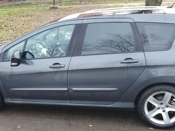 Авто Peugeot 308 2010 № 8920474