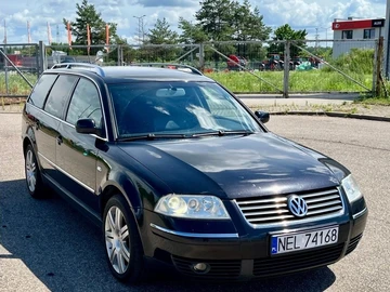 Авто Volkswagen Passat Sedan 2003 № 8920503