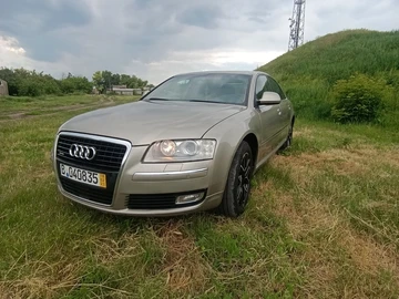 Авто Audi A8 2009 № 8920541