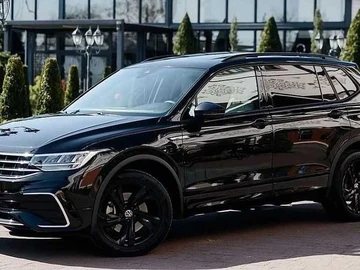 Авто Volkswagen Tiguan 2023 № 8920617