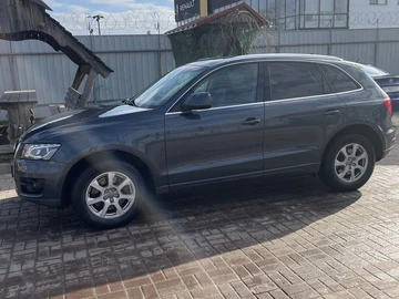 Авто Audi Q5 2009 № 8920708