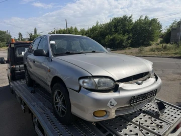 Авто Hyundai Accent 1998 № 8920902
