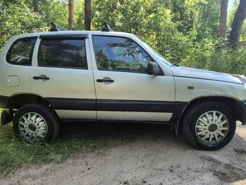 Авто Chevrolet Niva 2005 № 8920932