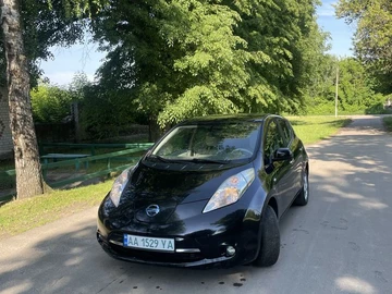 Авто Nissan Leaf 2011 № 8921059