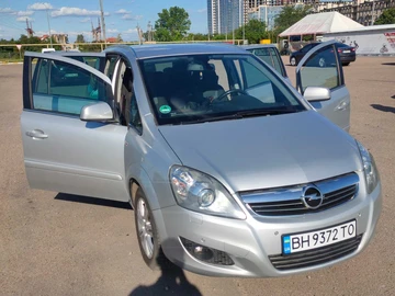 Авто Opel Zafira 2012 № 8921067