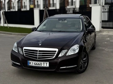 Авто Mercedes E Серия 2012 № 8921098