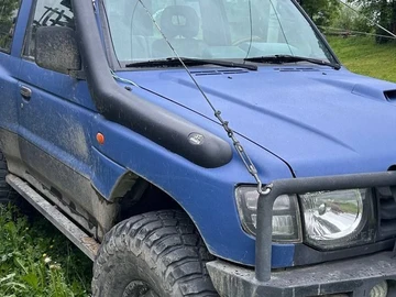 Авто Mitsubishi Pajero 1998 № 8921166