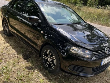 Авто Volkswagen Polo 2011 № 8921181