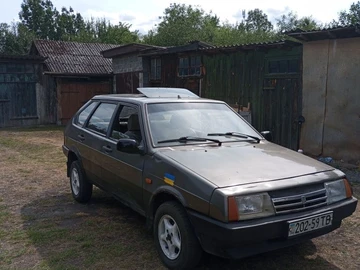 Авто ВАЗ 2109 1991 № 8921204
