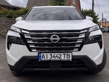 Авто Nissan Rogue 2024 № 8921335