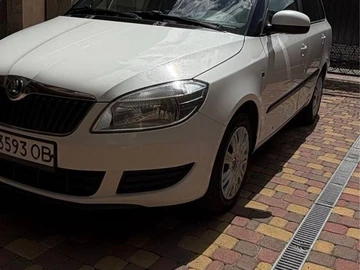 Авто Skoda Fabia 2013 № 8921347
