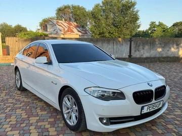 Авто BMW 5 Серия 2013 № 8921410