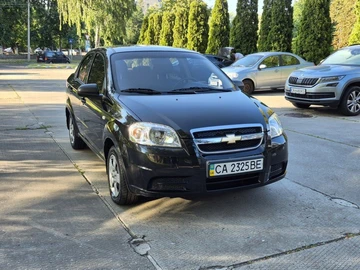 Авто Chevrolet Aveo 2011 № 8921411