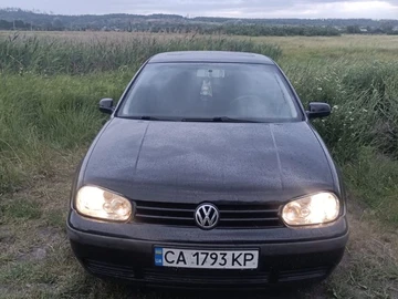 Авто Volkswagen Golf 2002 № 8921676