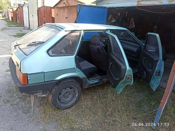 Авто ВАЗ 21093 1997 № 8921700
