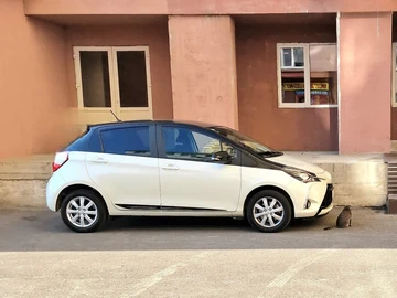Авто Toyota Yaris 2018 № 8921714