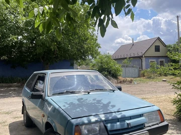 Авто ВАЗ 21083 1989 № 8921785