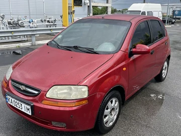 Авто Chevrolet Aveo 2005 № 8921828