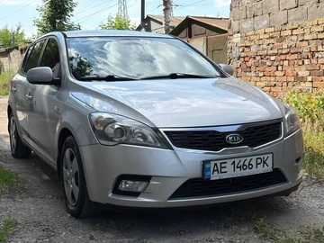 Авто KIA Cee X27 D 2009 № 8921882