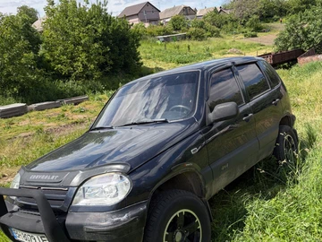 Авто Chevrolet Niva 2008 № 8921899