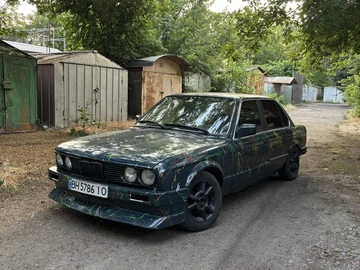 Авто BMW 3 Серия 1987 № 8922004