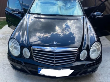 Авто Mercedes 220 2009 № 8922010