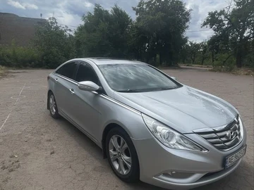 Авто Hyundai Sonata 2010 № 8922013