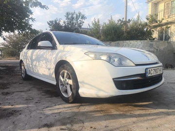 Авто Renault Laguna 2008 № 8922084