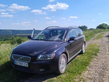 Авто Volvo V50 2006 № 8922099