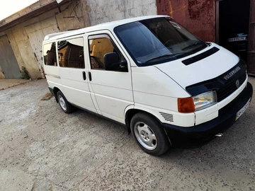 Авто Volkswagen Transporter 2001 № 8922103