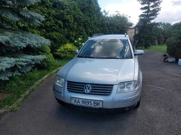 Авто Volkswagen Passat Variant 2002 № 8922116
