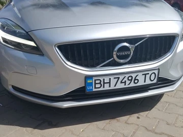 Авто Volvo V40 Kombi 2019 № 8922141