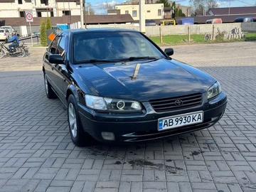 Авто Toyota Camry 2000 № 8922249