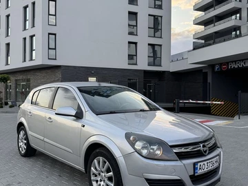 Авто Opel Astra 2004 № 8922334