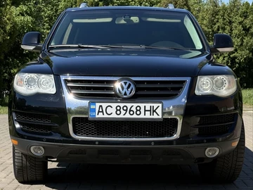 Авто Volkswagen Touareg 2010 № 8922351