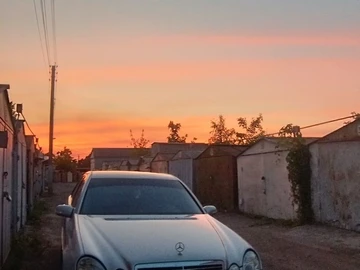 Авто Mercedes E Серия 2004 № 8922412