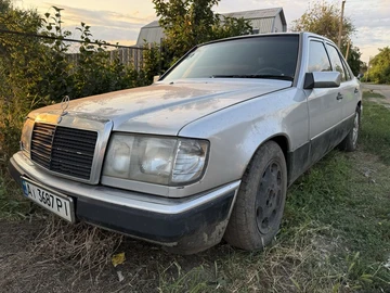 Авто Mercedes W124 1992 № 8922434