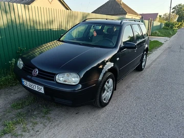 Авто Volkswagen Golf 2003 № 8922435