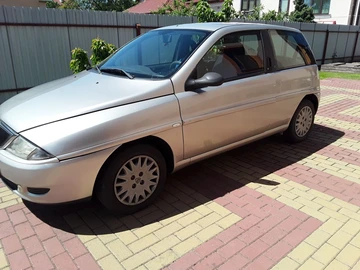 Авто Lancia Y 2003 № 8922543