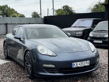 Авто Porsche Panamera 2011 № 8922671