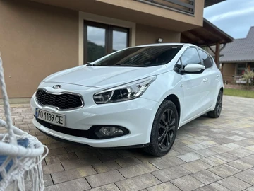 Авто KIA Cee X27 D 2015 № 8922829