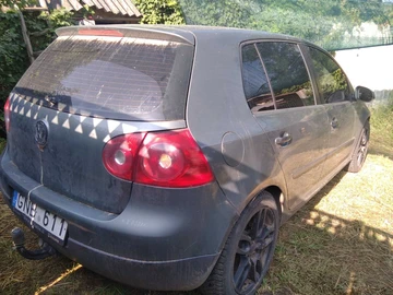 Авто Volkswagen Golf 2004 № 8922907