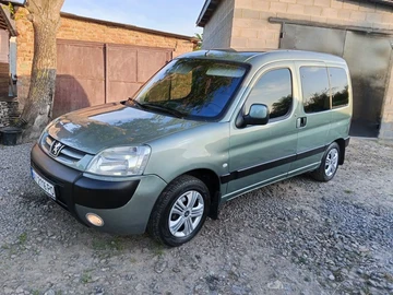 Авто Peugeot Partner 2004 № 8923037
