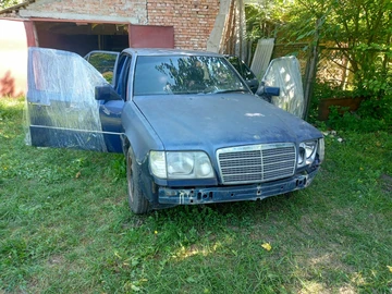 Авто Mercedes W124 1990 № 8923082