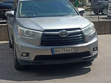 Авто Toyota Highlander 2014 № 8923149