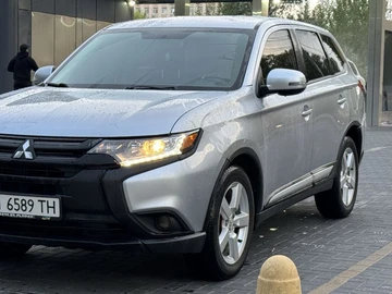 Авто Mitsubishi Outlander 2015 № 8923183